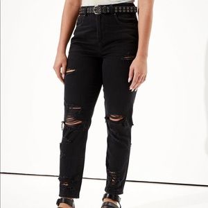American Eagle Curvy Mom Jean